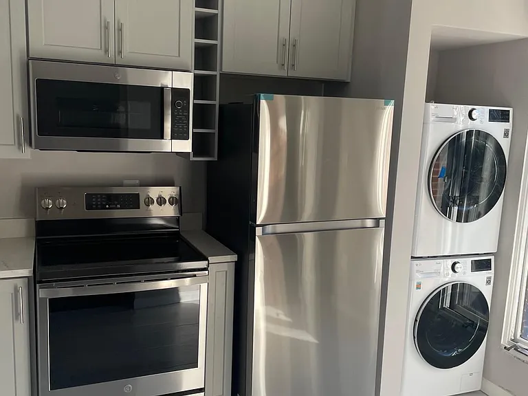 kitchen with washer and dryer