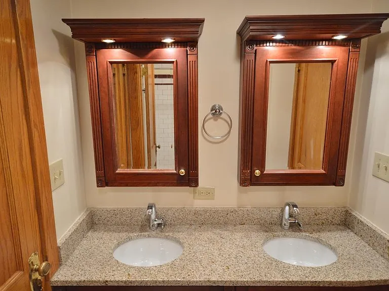 3920 N Janssen Ave #G — Photo 20