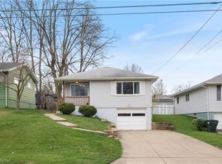 406 Lincoln Ave, Barberton, OH 44203