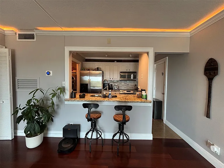 900 River Reach Dr #521 — Photo 13