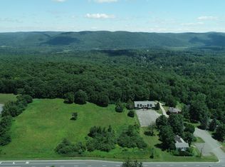 36 Pittsfield Rd APT A, Lenox, MA 01240