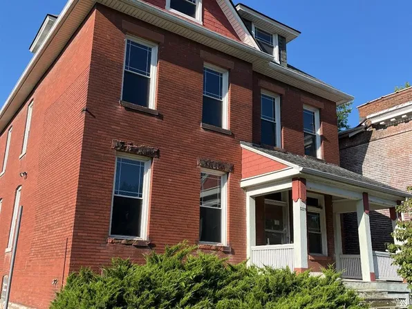 5228 Page Blvd, Saint Louis, MO 63113