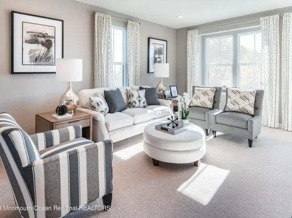 1201 English Lane #1201, Parlin, NJ 08859