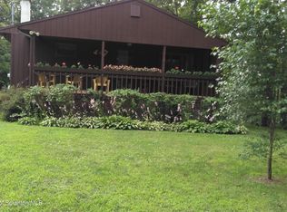 10 Brachy Rd, Covington Township, PA 18444