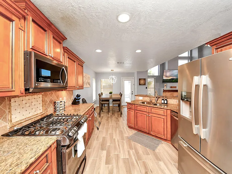 12711 Laurel Bank Way — Photo 15
