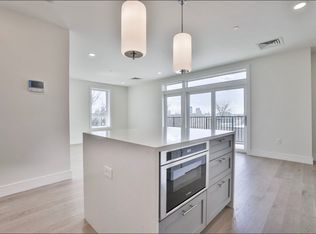 301 Border St #507A, Boston, MA 02128