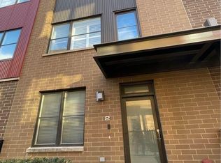 630 W 16th St UNIT 2, Chicago, IL 60608