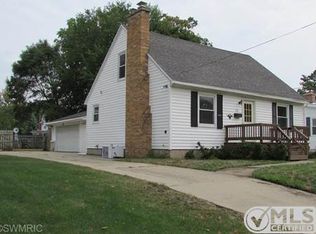 919 Kelsey St NE, Grand Rapids, MI 49505