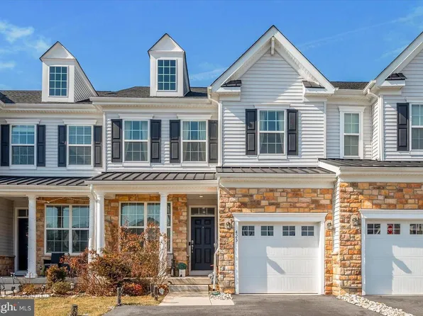 423 Barclays Way, Phoenixville, PA 19460