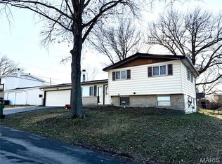 2837 Harmony Ridge Dr, Arnold, MO