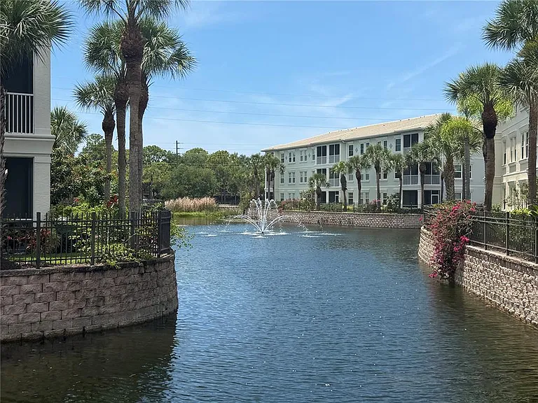 600 Gardens Edge Dr #633 — Photo 35