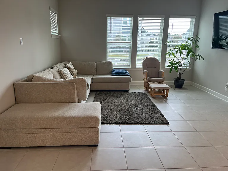 11029 Electron Way — Photo 4