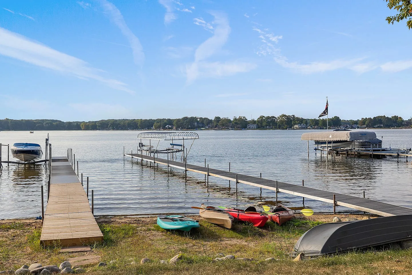 2 bed, $5,850 — Photo 2