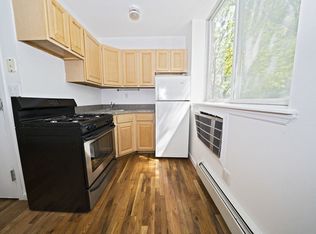 241 S 2nd St APT 2A, Brooklyn, NY 11211