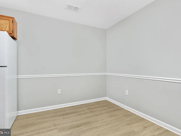 165 Hailey Ln #G3 — Photo 5
