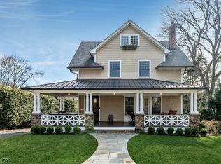 157 Melrose Pl, Ridgewood, NJ 07450