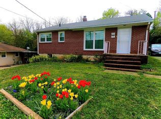 198 Twin Oak Dr, Lynchburg, VA 24502