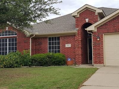 911 Meadowbrook Ln, Mansfield, TX, 76063