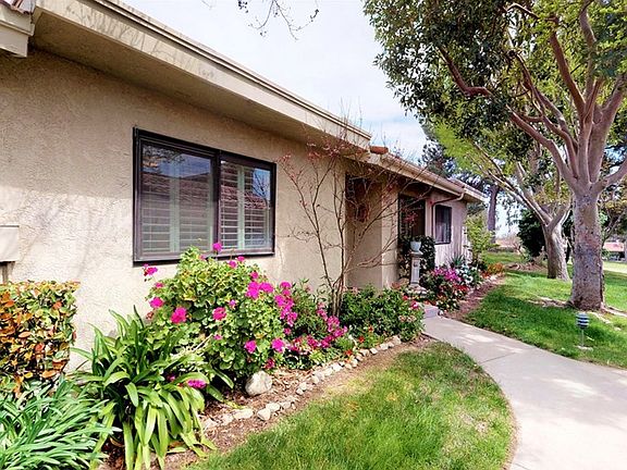 4th image of 952 Pebble Beach Dr