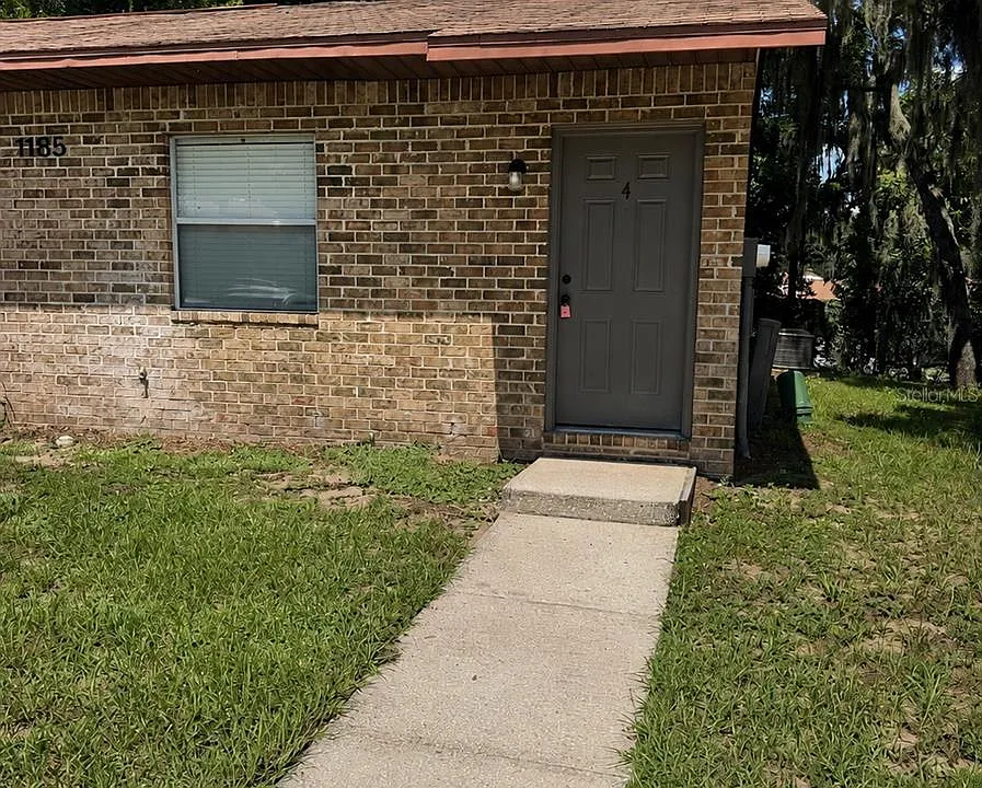 1185-1185 Bentley Rd #4