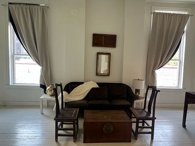 108 2nd St SW #1 — Photo 9