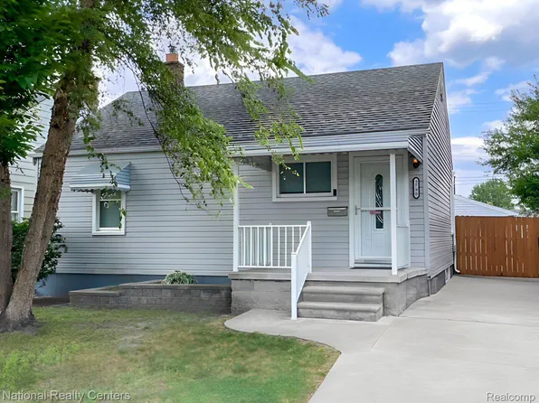 2798 Emogene St N, Melvindale, MI 48122