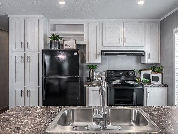 2nd image of 2463 Emery Hills Dr
