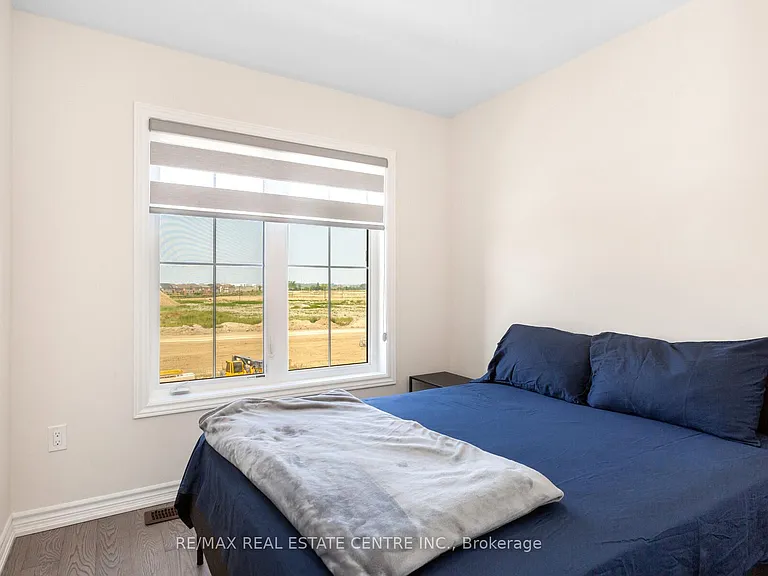 353 Inspire Blvd — Photo 19