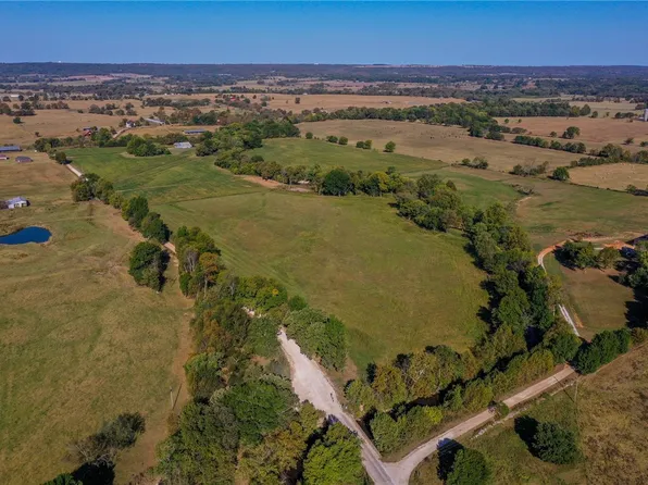 11327 Gibb Whitmire Rd, Prairie Grove, AR 72753
