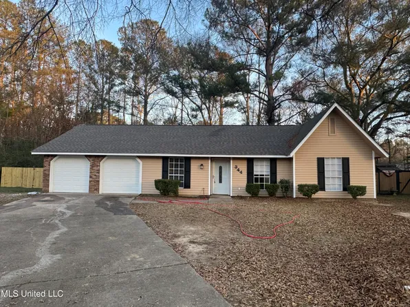 344 Red Oak Dr, Jackson, MS 39212