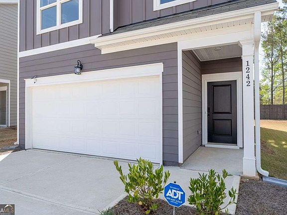 5th image of 1242 Riverstone Rd