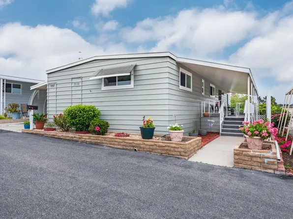 262 Brookside Ln, Oceanside, CA 92056