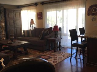 30442 Golden Gate Dr, Canyon Lake, CA 92587