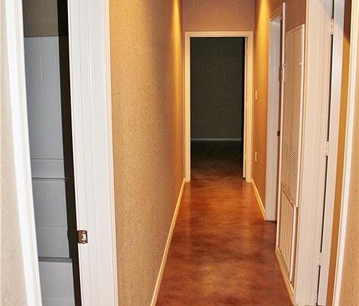 5th image of 228 Anne Louise Dr #B