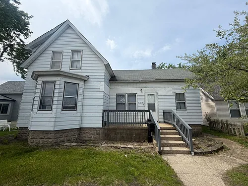 109 Columbia St Photo 1