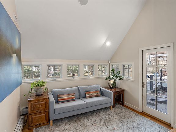 5th image of 140 Prince St