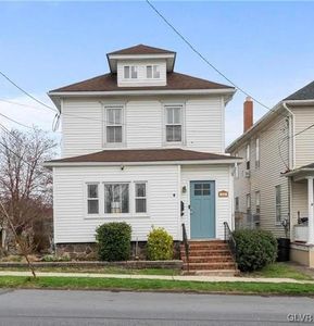 826 Centre St, Easton, PA, 18042