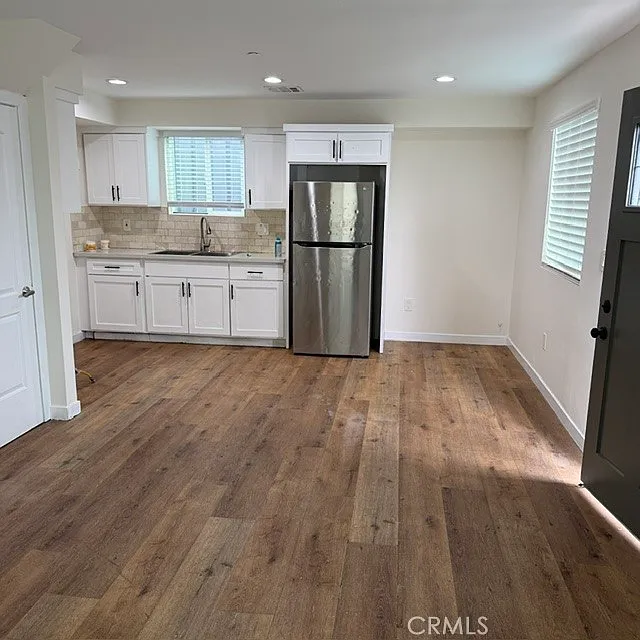 3 bed, 2.5 bath, 1040 sqft, $3,500 — Photo 3