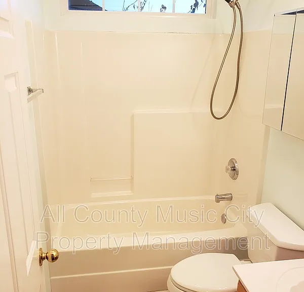 905 Weatherside Ct — Photo 13
