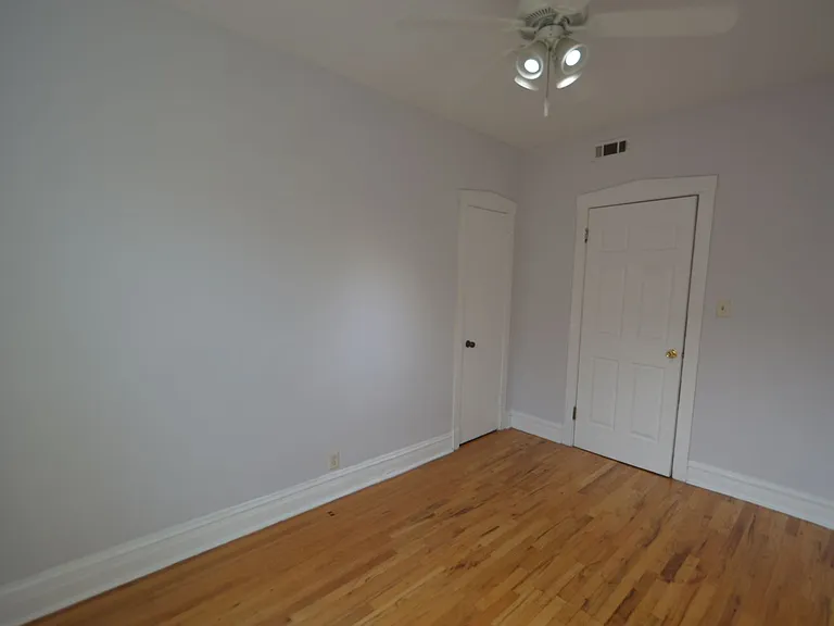 4601 Western — Photo 23