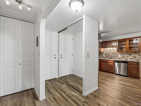 4th image of 675 S Clinton Street #11B