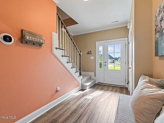 5th image of 905 N Baden Court