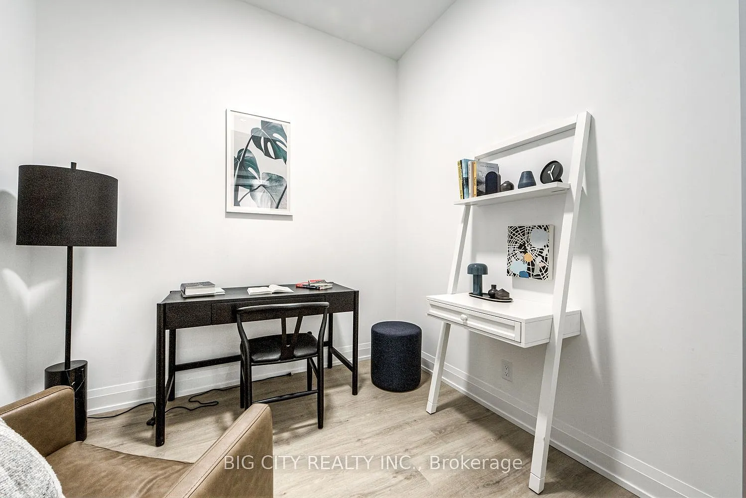 2 bed, $2,500 — Photo 3