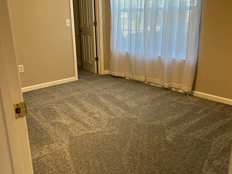 580 Tribeca Ct — Photo 12