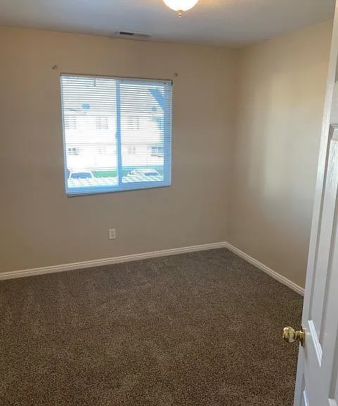 1735 W 540 N #801 — Photo 12