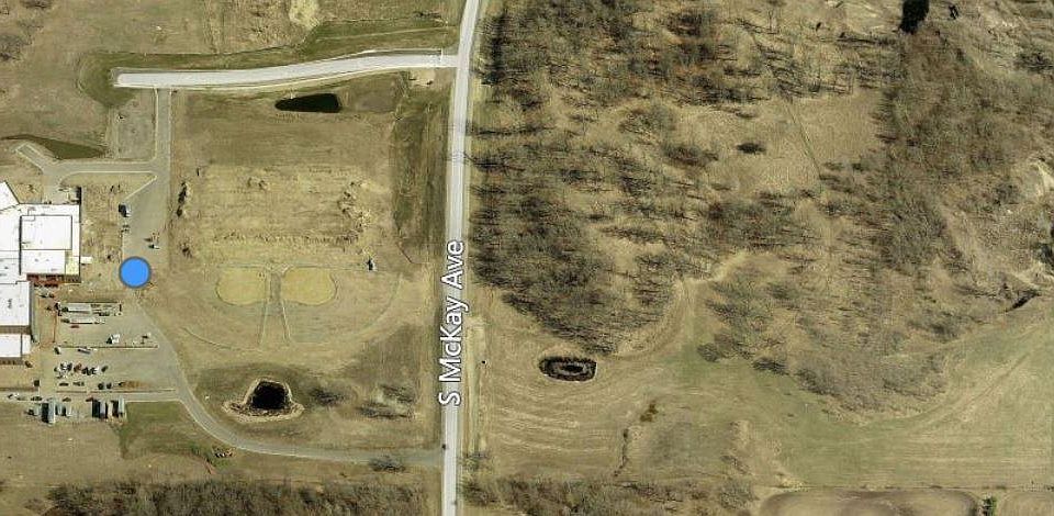 1st image of 1407 N McKay Ave