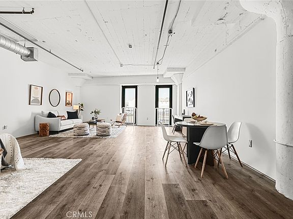 4th image of 200 N San Fernando Rd APT 202