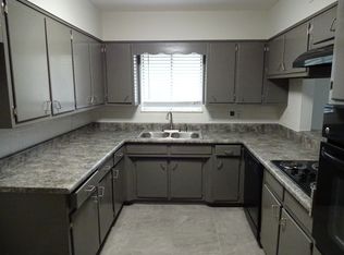 1880 Montclaire Ln APT 206, Vestavia, AL 35216