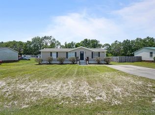 226 Twin Creeks Dr, Raeford, NC 28376