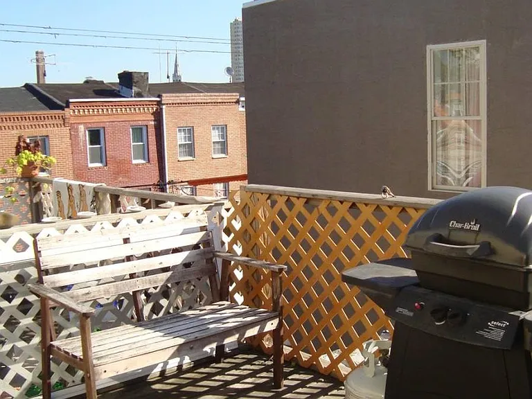 1303 S 6th St #3 — Photo 1